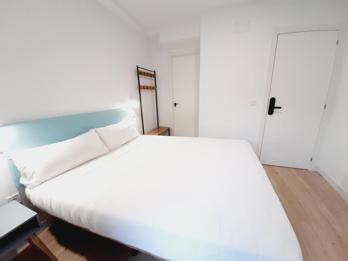 Hostal Carmen By Gaiarooms Salamanca Exterior photo