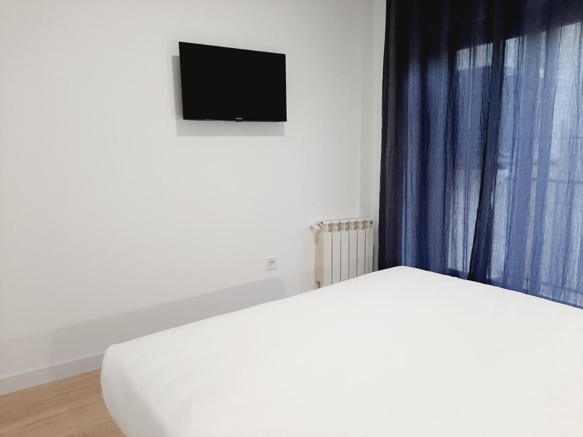 Hostal Carmen By Gaiarooms Salamanca Exterior photo